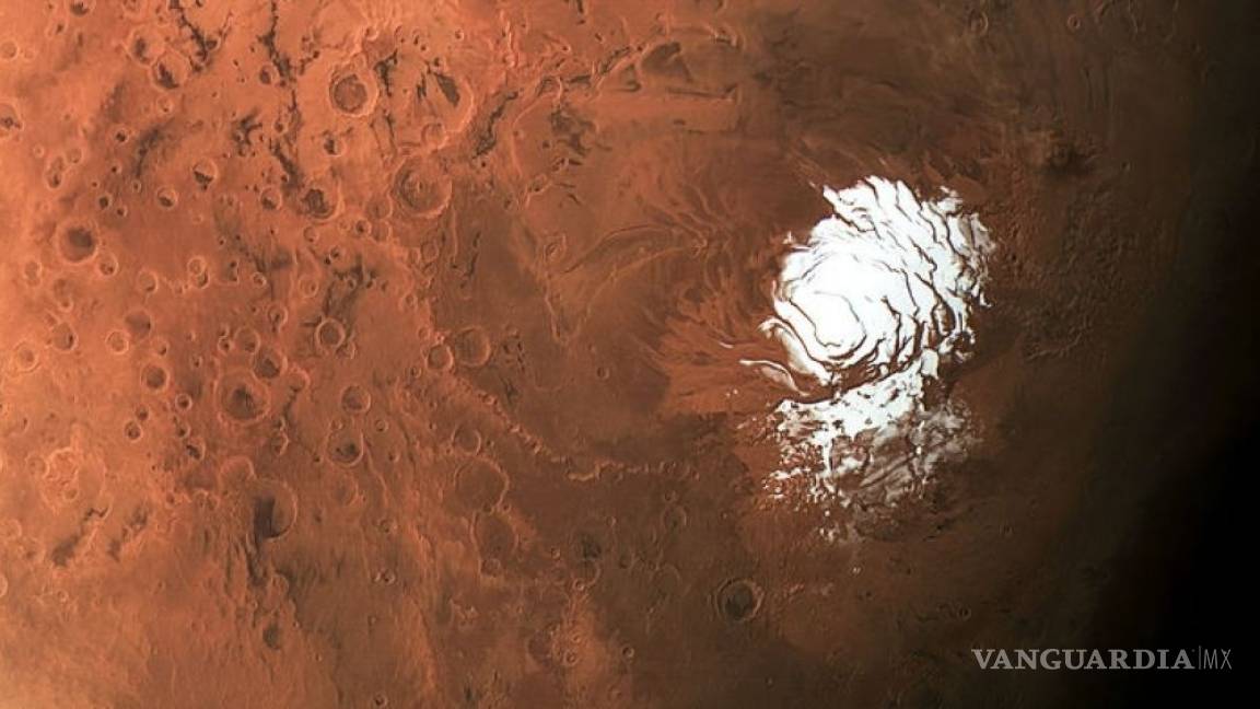 Lago de agua en Marte aumenta probabilidad de hallar vida, afirman expertos