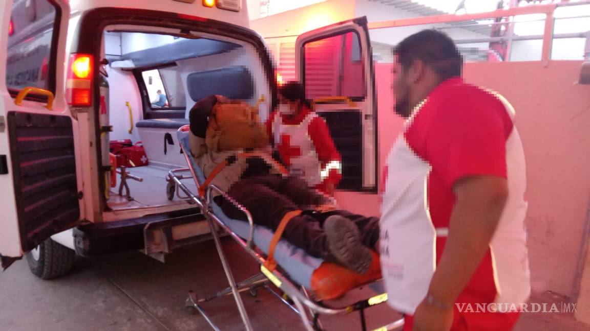 $!El accidente ocurrió frente a las instalaciones de la Policía Civil de Coahuila.