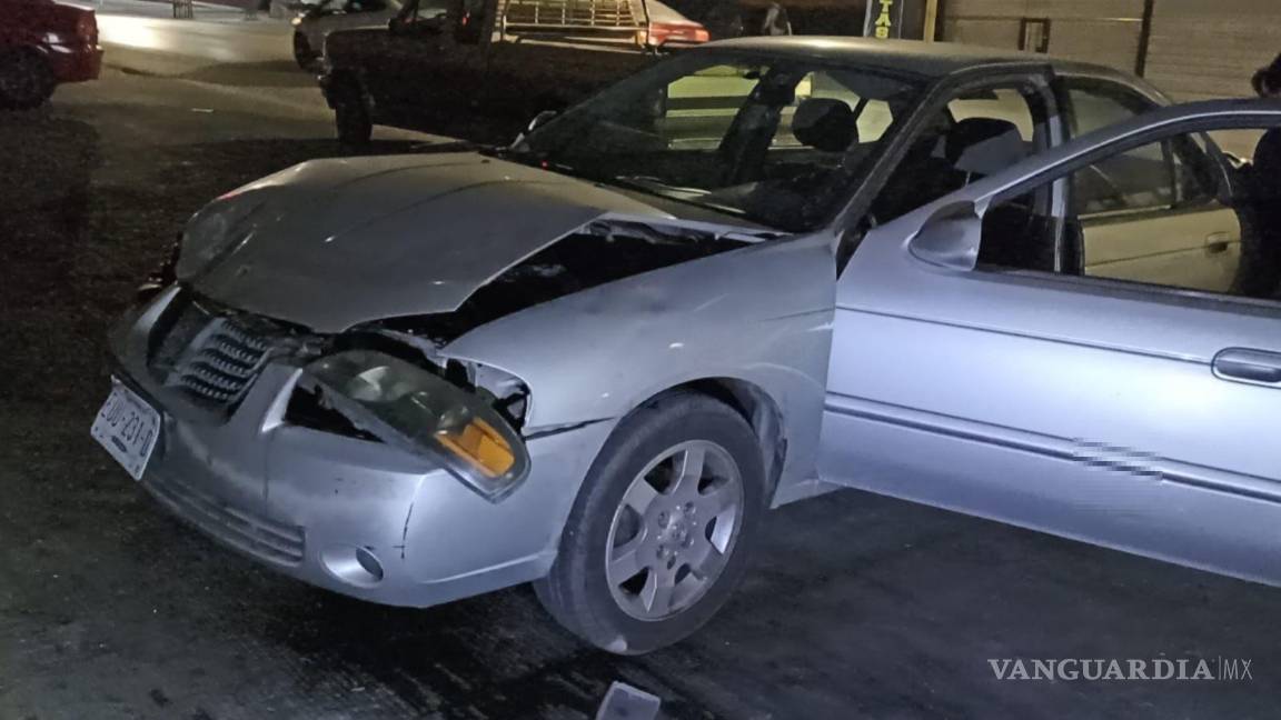 $!Los vehículos siniestrados fueron trasladados a un corralón mientras se deslindaban responsabilidades del percance.