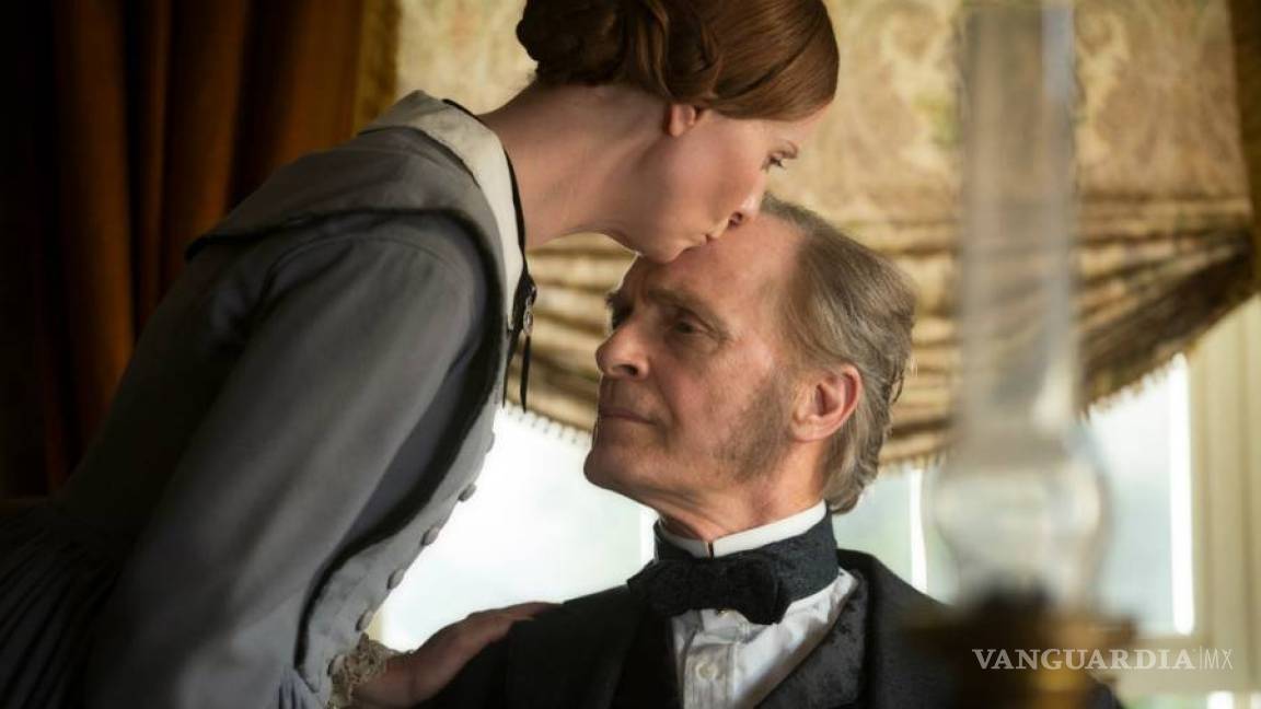 Terence Davies se asoma al convulso mundo de Emily Dickinson