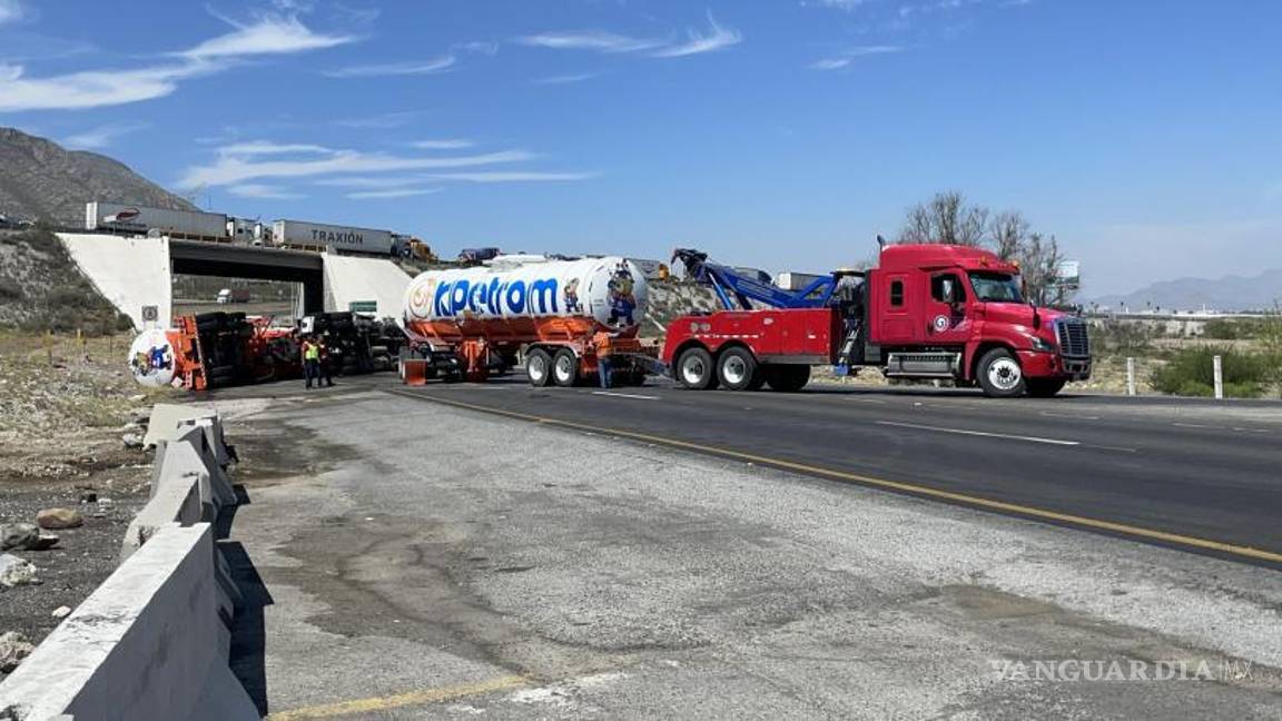 $!Gran caos vial se produjo.