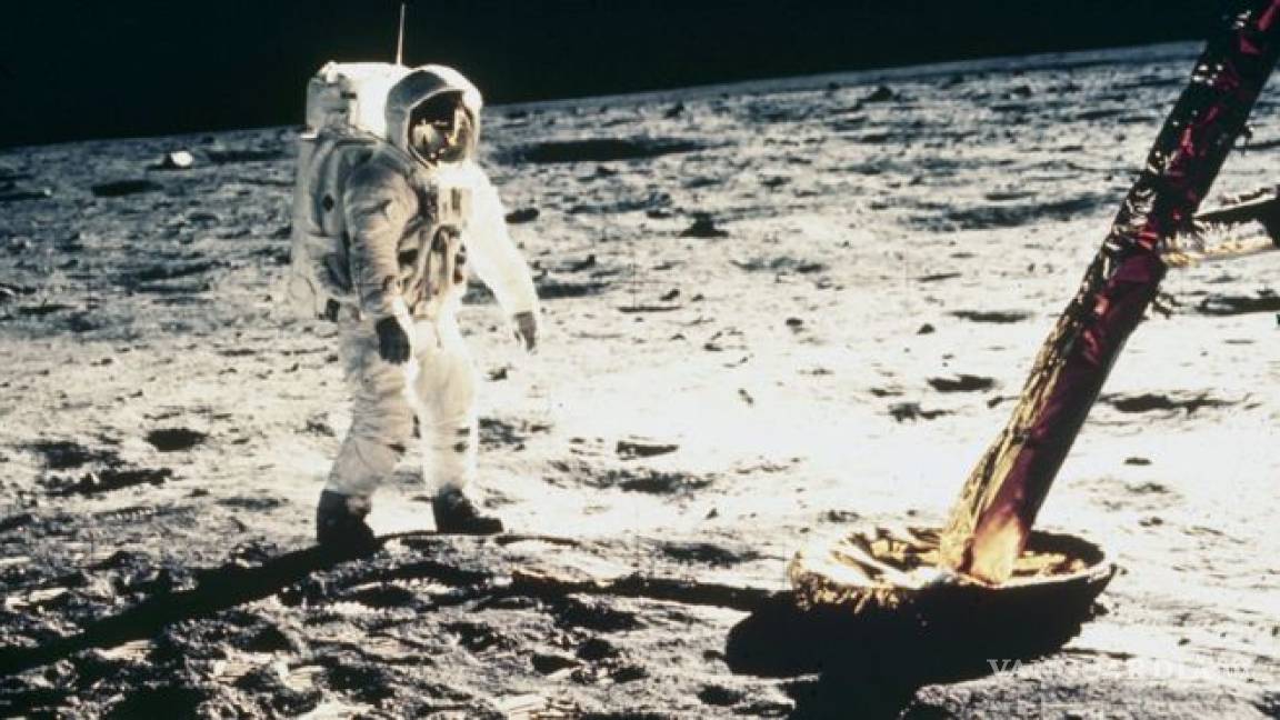 Trump pide a NASA enviar primera mujer a la Luna