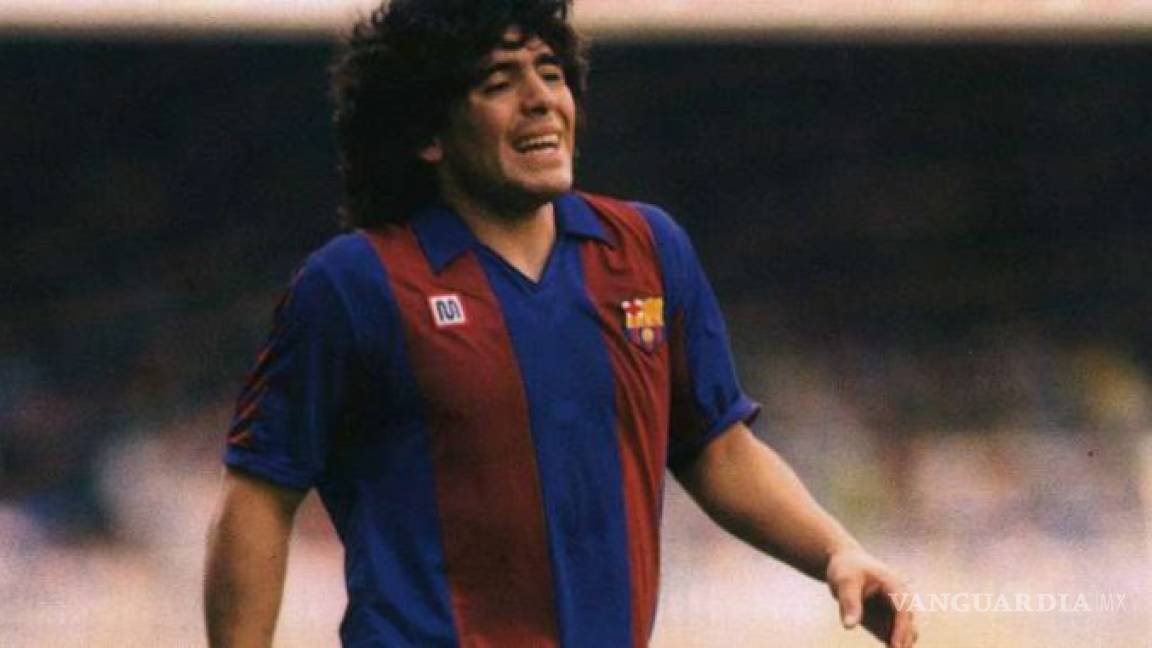Un día como hoy pero de 1984, Maradona terminó en la cárcel de Barcelona