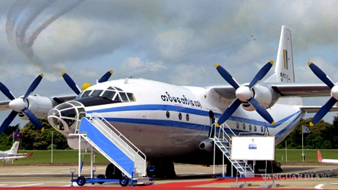 Avión militar con 120 personas a bordo desaparece en Myanmar