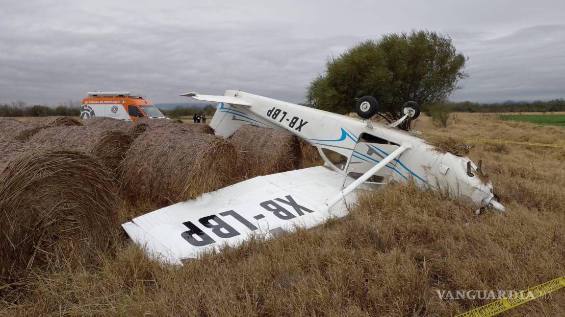 Aterrizaje forzoso de avioneta en Zuazua en NL por falla en el motor