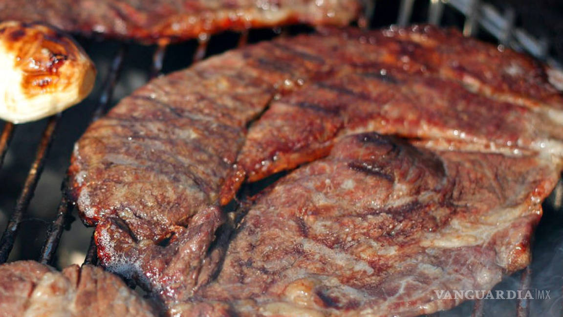 Revela estudio de Harvard que comer carne asada aumenta riesgo de padecer enfermedades