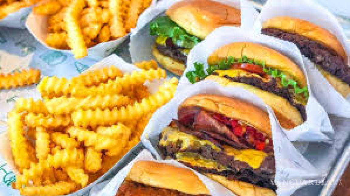 El costoso menú de las hamburguesas 'Shake Shack', ¿pagarías 229 por uno de sus combos?