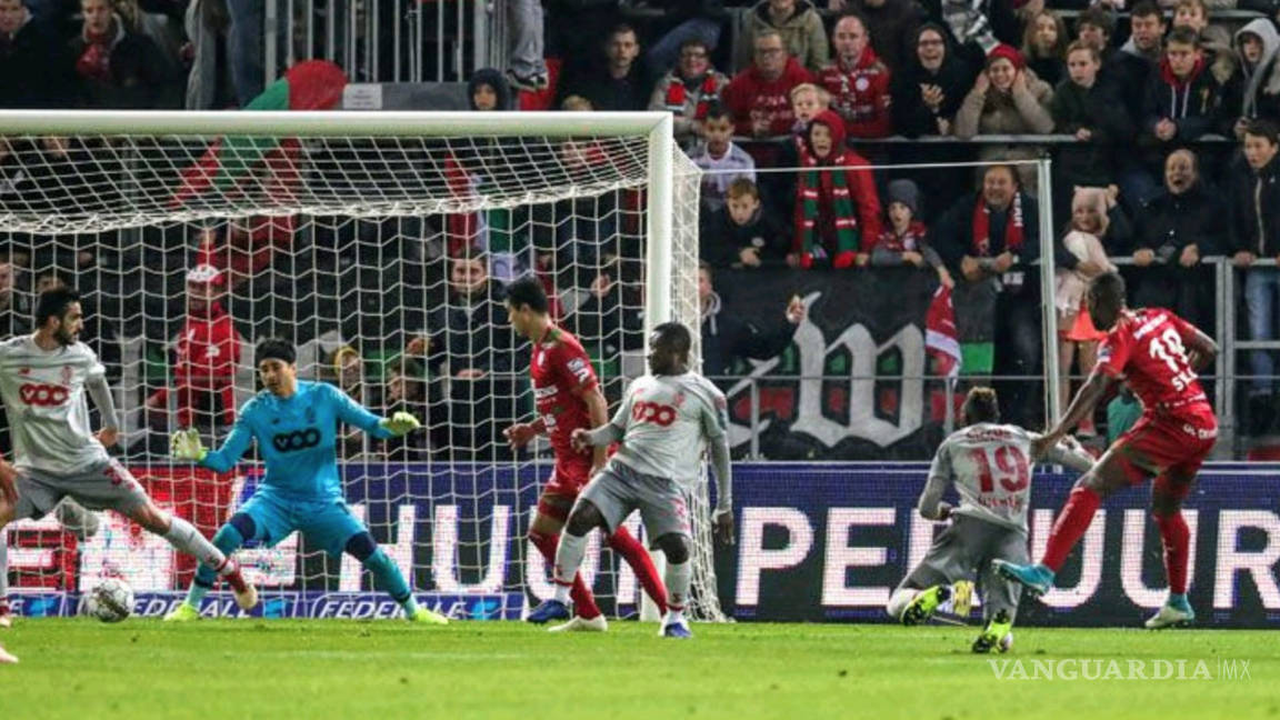 $!Ochoa es elegido el Mejor Jugador del Mes en el Standard de Lieja