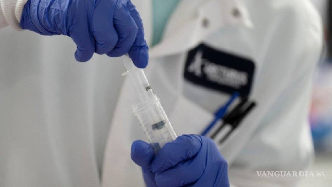 Vacuna de China contra COVID-19 parece ser segura, revelan primeros estudios
