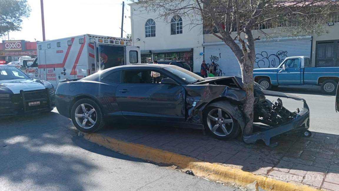 Copiloto de auto deportivo resulta gravemente herida durante accidente en Ramos Arizpe