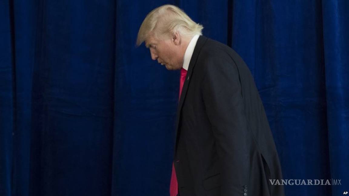 Mayoría de votantes apoyan juicio político contra Donald Trump, revela encuesta