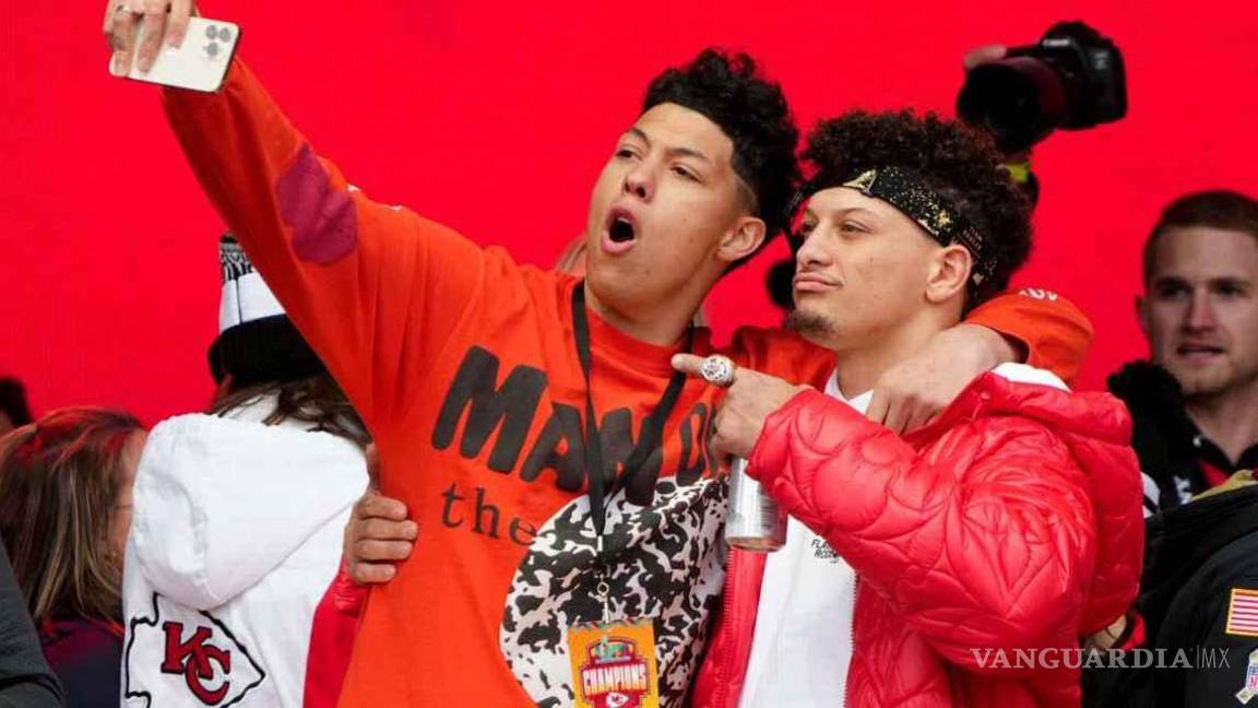 $!El influencer, hermano menor de Patrick Mahomes, tiene 23 años.