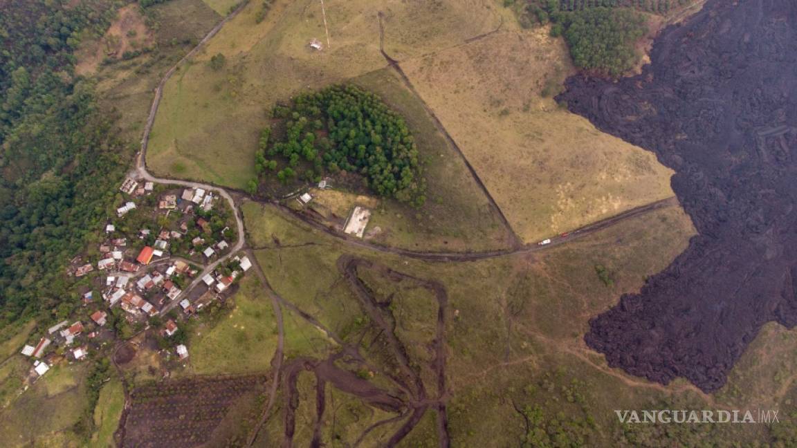 Lava del volcán Pacaya está a punto de tragarse una comunidad en Guatemala