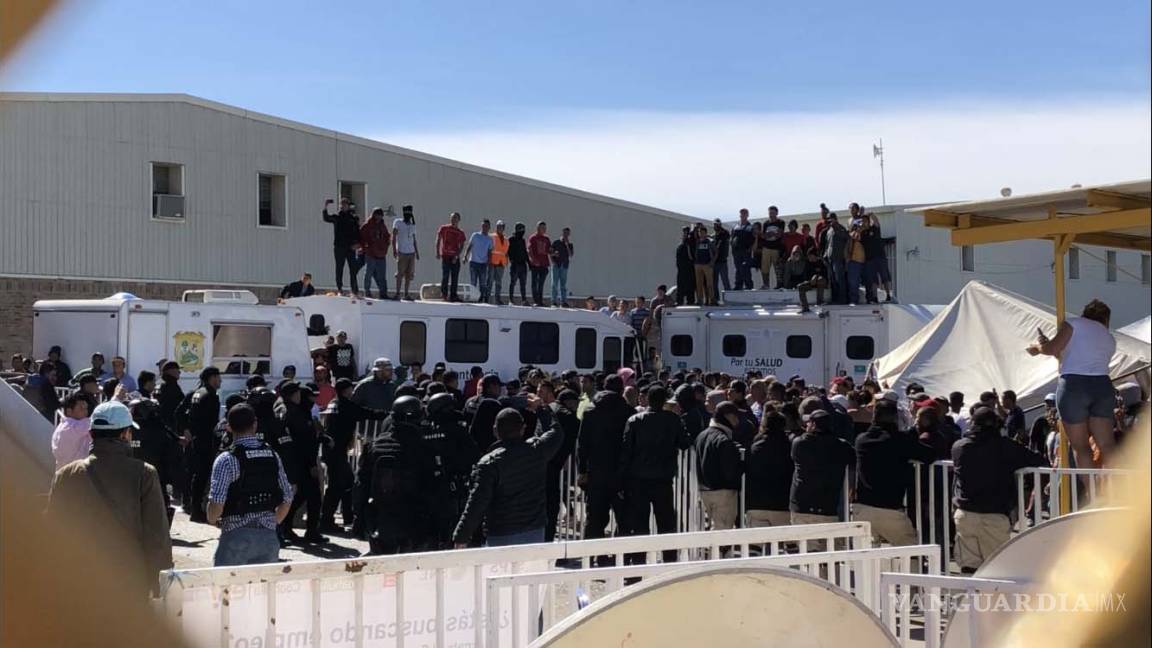Emiten 871 visas humanitarias y rechazan a 383 migrantes de la Caravana; tienen que salir en 30 días de México