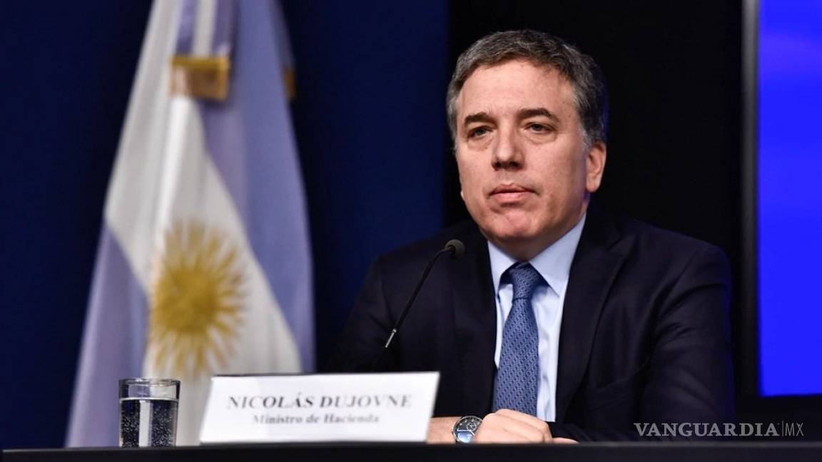 Renuncia ministro de Hacienda de Argentina