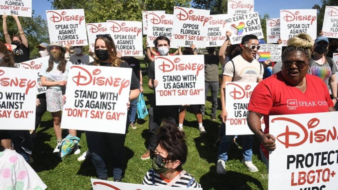 Empleados de Disney protestaron contra la polémica ley ‘No digas gay’