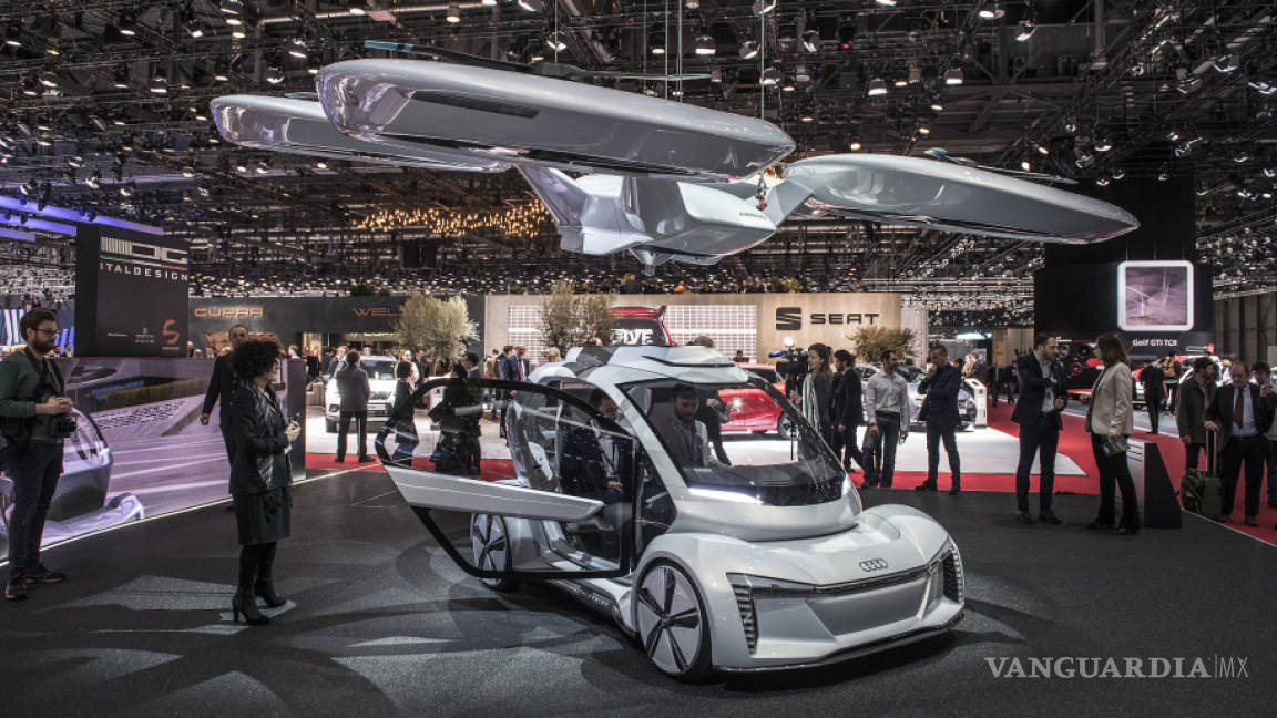 $!Salón de Ginebra: Autos para conducir con los ojos cerrados o sin meter las manos