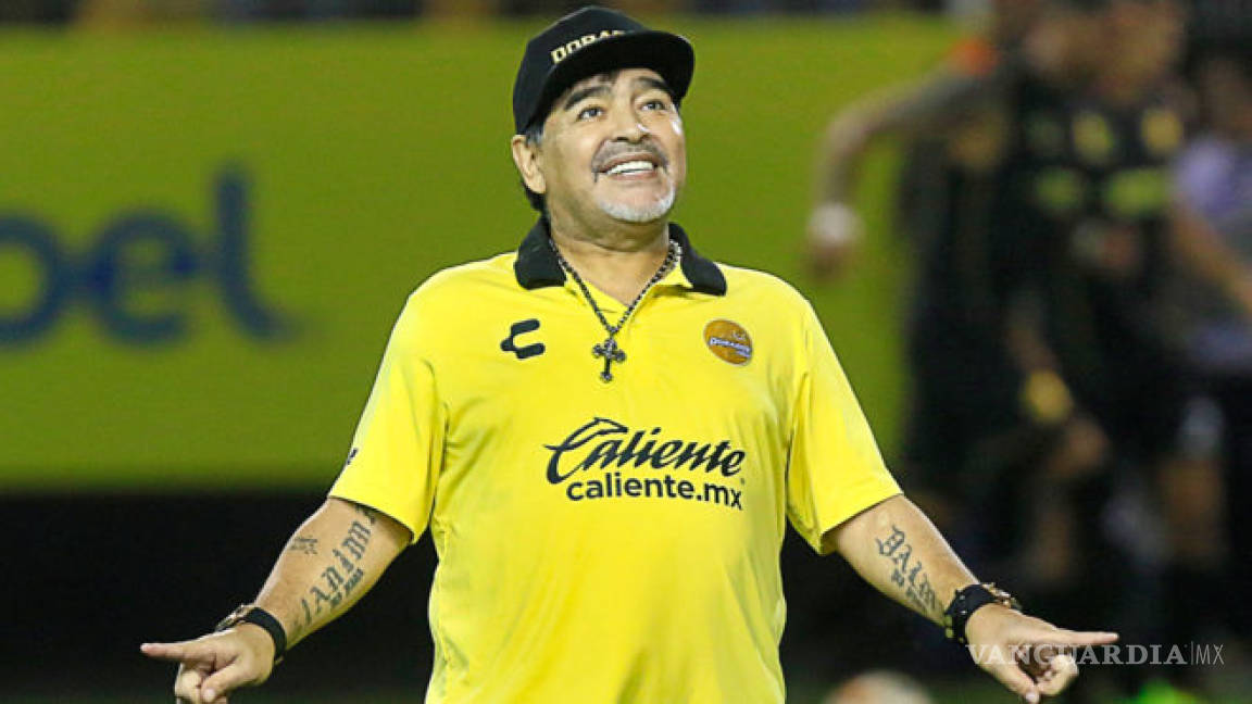 ¿Sencillito? 'Le regalé el triunfo a Marioni'; afirma Maradona tras perder contra Pumas