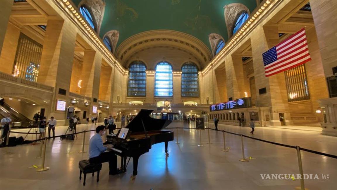 La icónica Grand Central Station de Nueva York celebra la reapertura con un concierto de piano