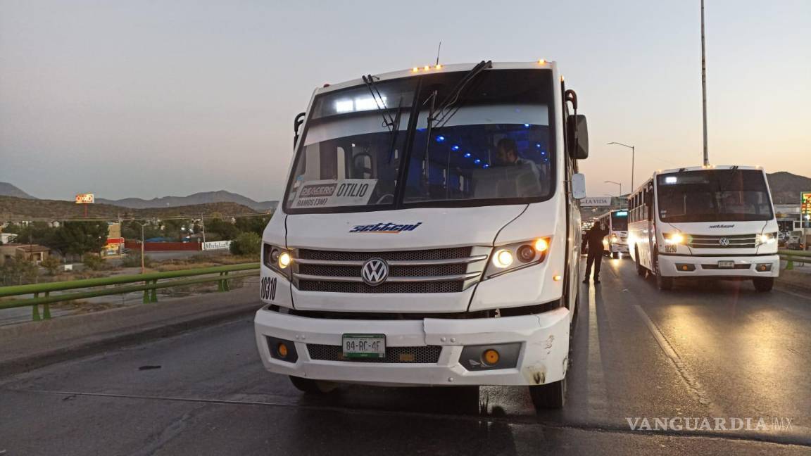 Dormita y provoca carambola en Venustiano Carranza, en Saltillo