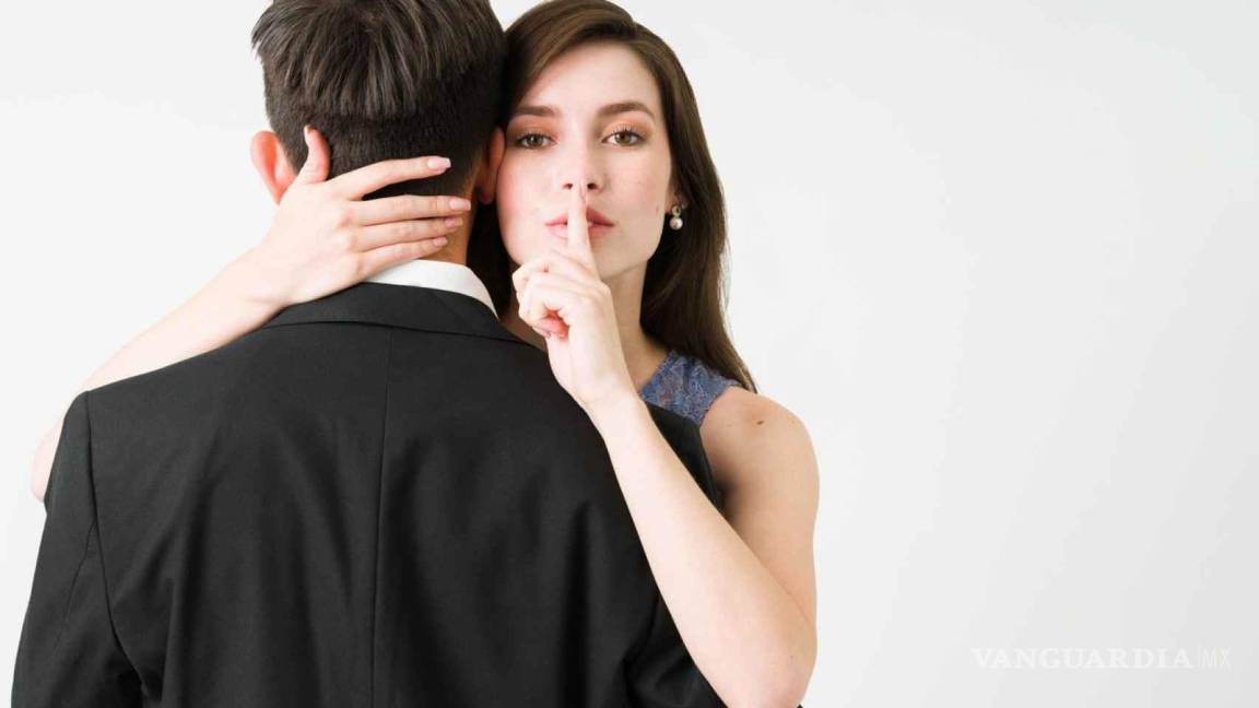 Los infieles casados no se arrepienten de engañar a su pareja, según estudio