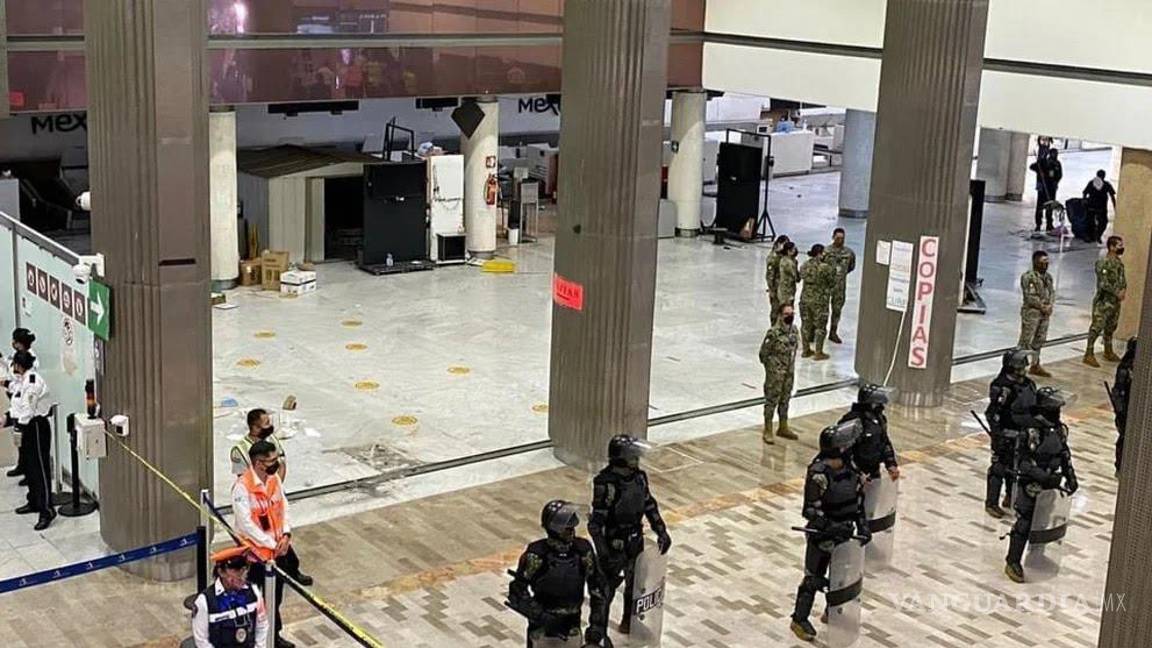 $!Desalojo de ex trabajadores de Mexicana de Aviación.