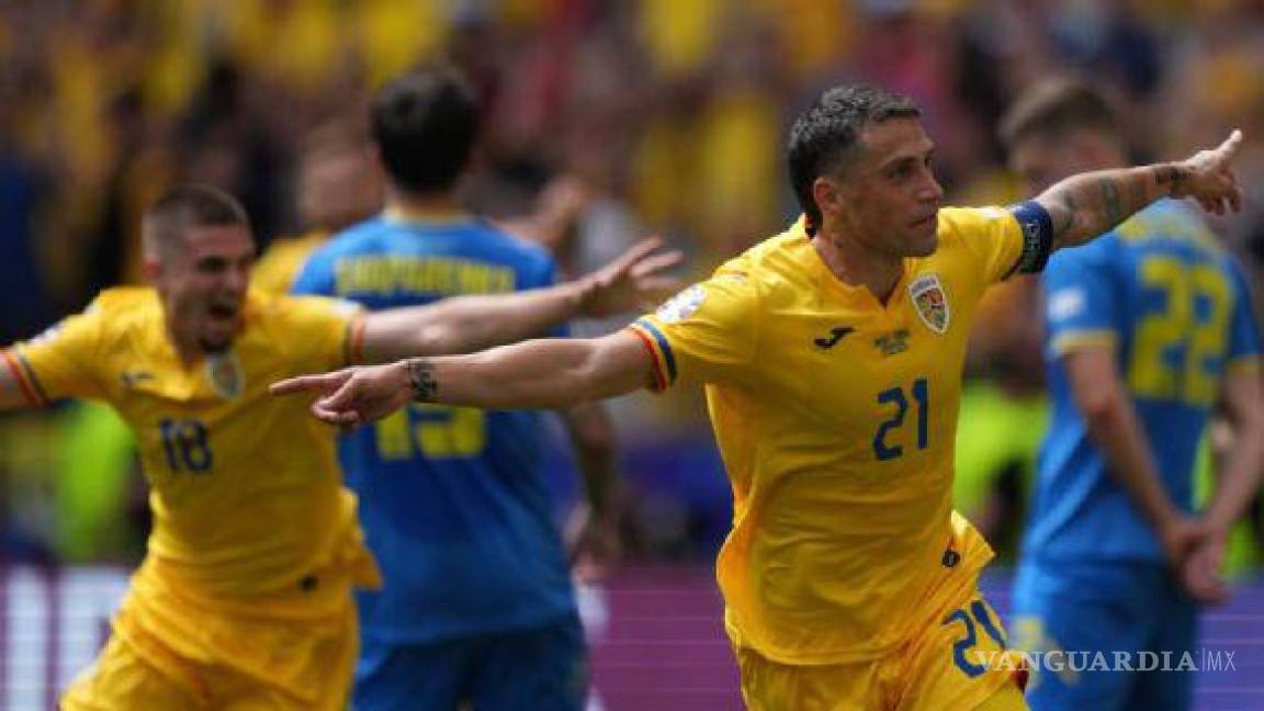 Rumania demuestra un gran futbol y desaparece a Ucrania en su debut en la Euro al golearlos tres a cero