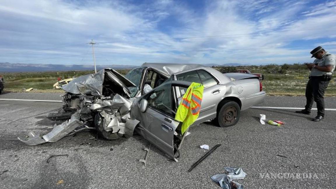 $!El Grand Marquis quedó en sentido contrario del que conducía originalmente.