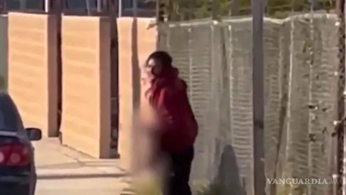 VIDEO: Detienen a caníbal que comía pierna de una mujer arrollada por el tren, en California
