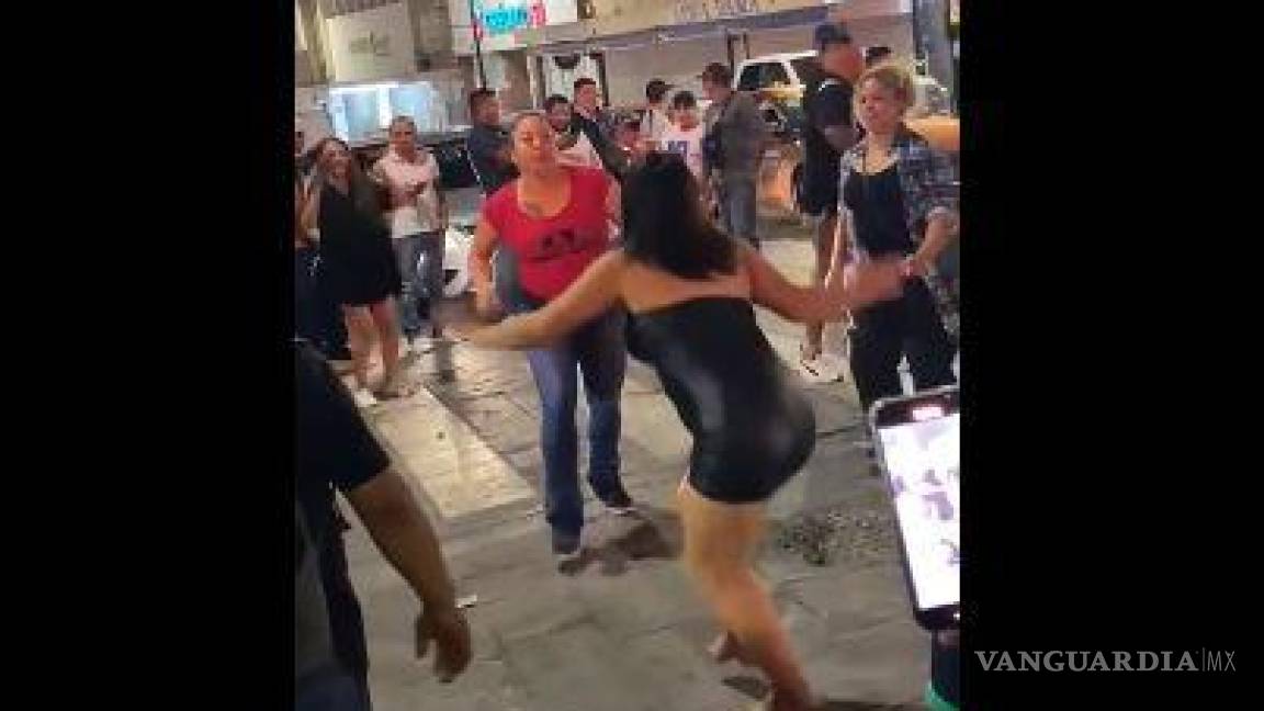 ‘Retas’ de baile en el centro de Saltillo desatan conversación sobre la cultura urbana (video)