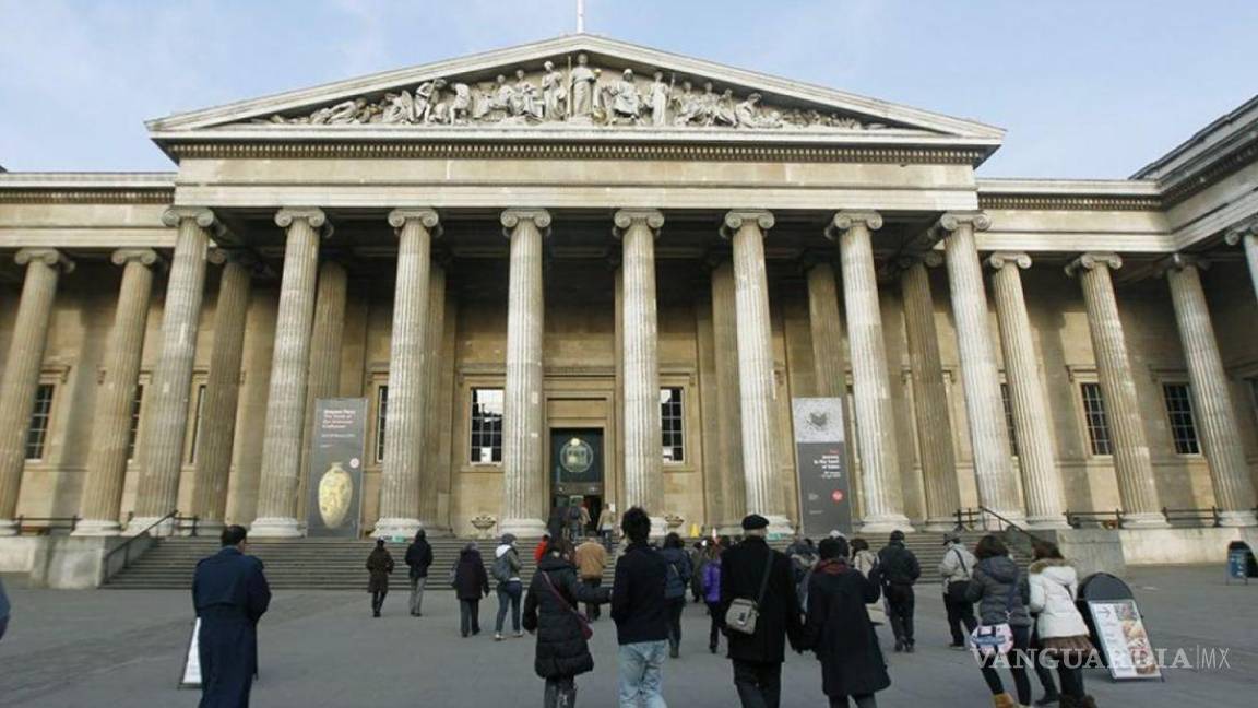 Apuñalan a hombre en Museo Británico; arrestan a presunto atacante