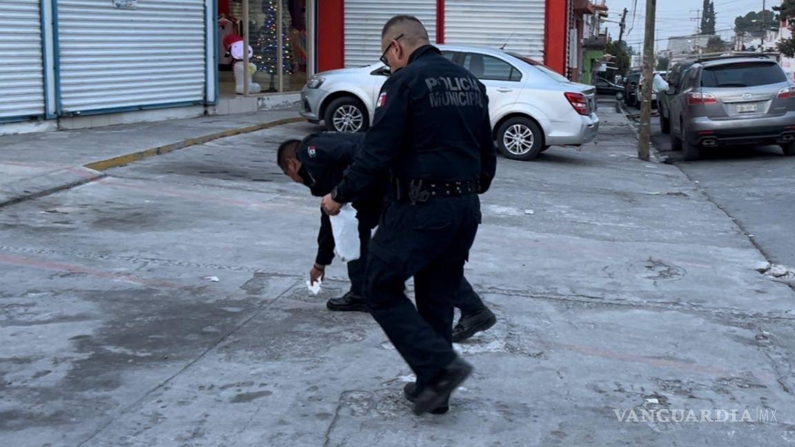 Motociclista dispara contra camioneta que lo tumbó en la colonia Bellavista, en Saltillo