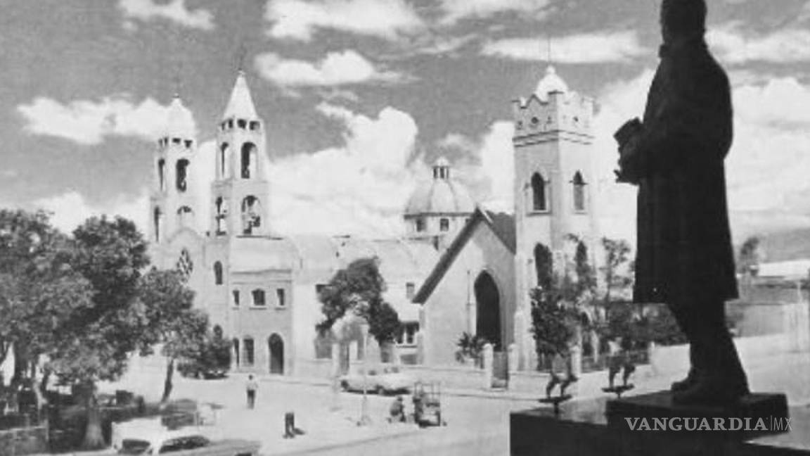 $!Templo de San Francisco y templo Bautista, en los setenta del siglo pasado.