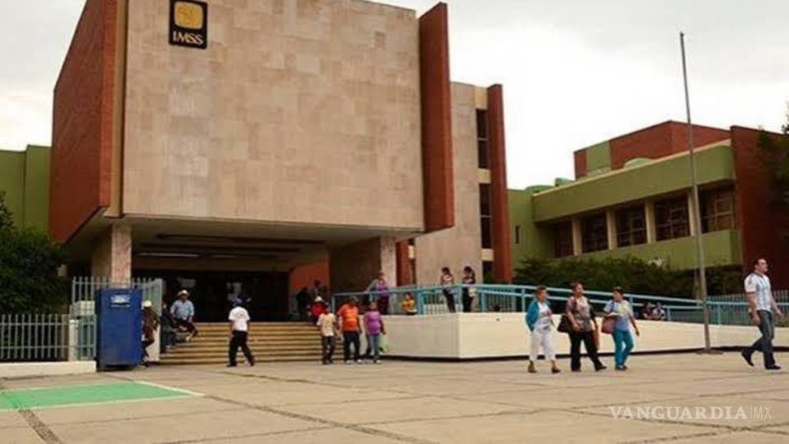 Menor accidentado en moto muere en clínica de Saltillo