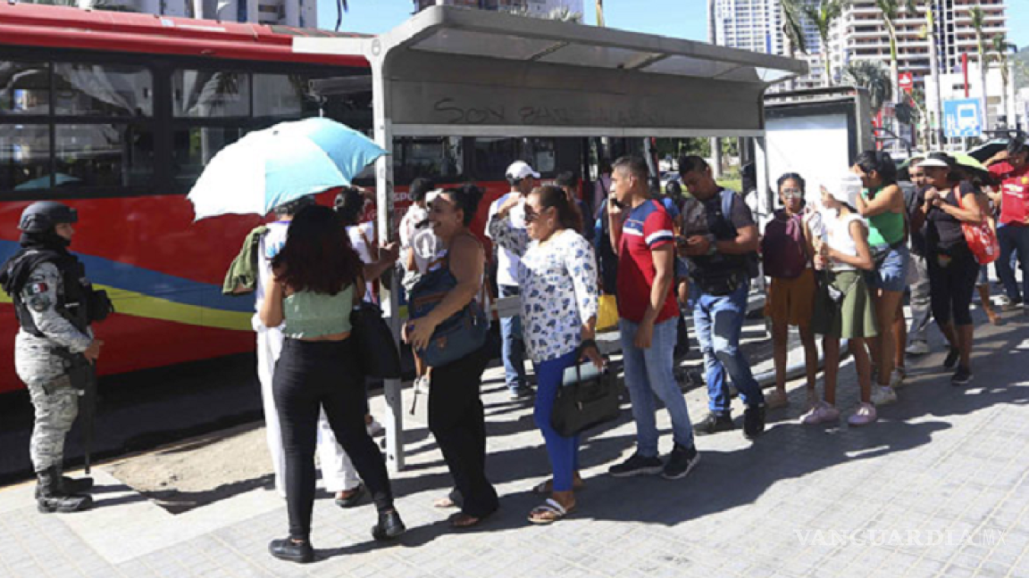 Acapulco sigue sin transporte público: más de 120 mil trabajadores afectados