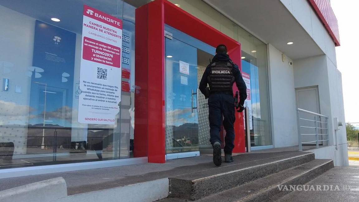 $!Autoridades advierten sobre fraudes comunes en cajeros automáticos y piden desconfiar de personas que ofrezcan “ayuda” o dinero fácil.