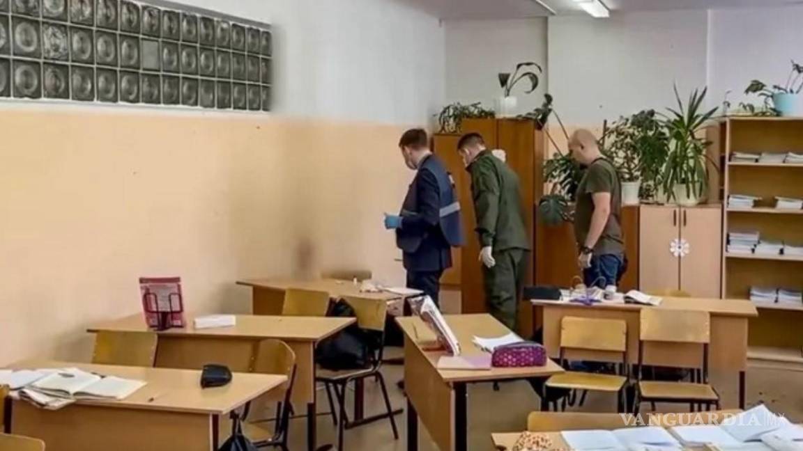 Adolescente en Rusia abre fuego en clase, acaba con compañera y luego se quita la vida