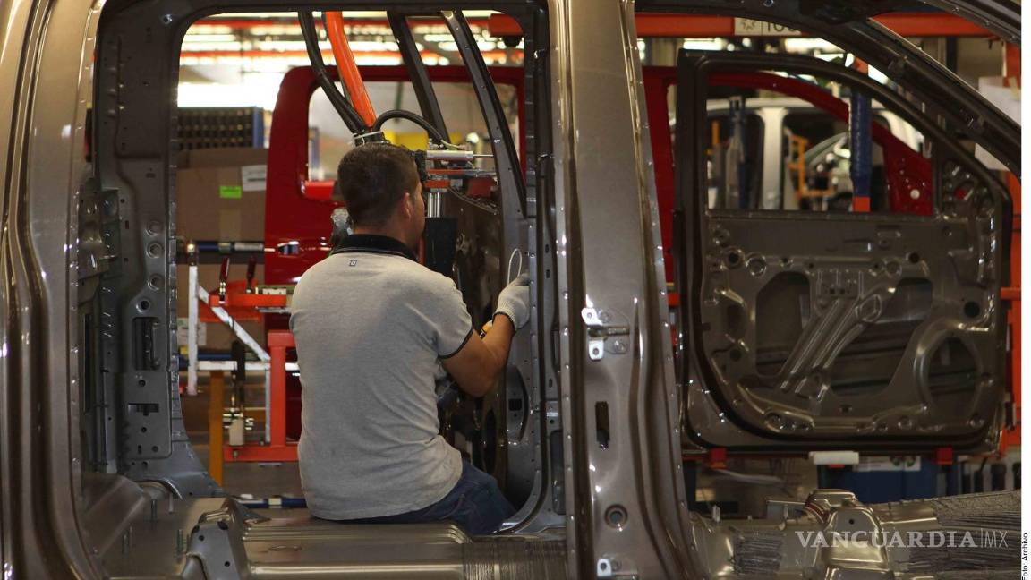 Aseguran que armadoras pagarían 30 mmdd más al mover plantas a EU