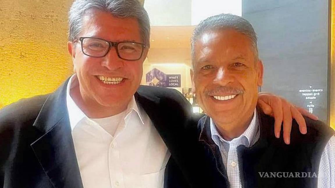 $!Durante el Encuentro de Sindicatos y Empleadores, Medina coincidió con líderes obreros y funcionarios federales afines a la Cuarta Transformación.