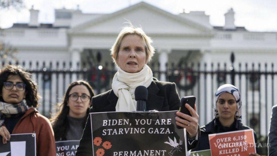 Comienza Cynthia Nixon huelga de hambre en protesta en EU para detener el fuego en Gaza