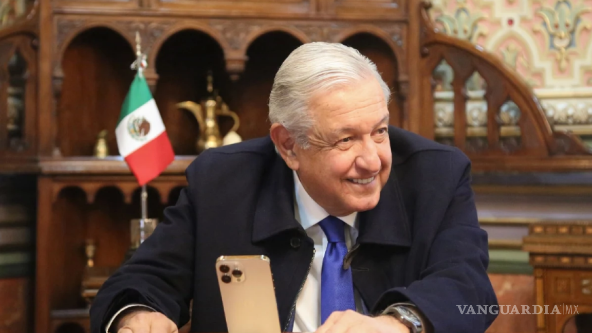 AMLO llama a Martín Moreno ‘clasista’; presume ser el segundo presidente con más aprobación en el mundo