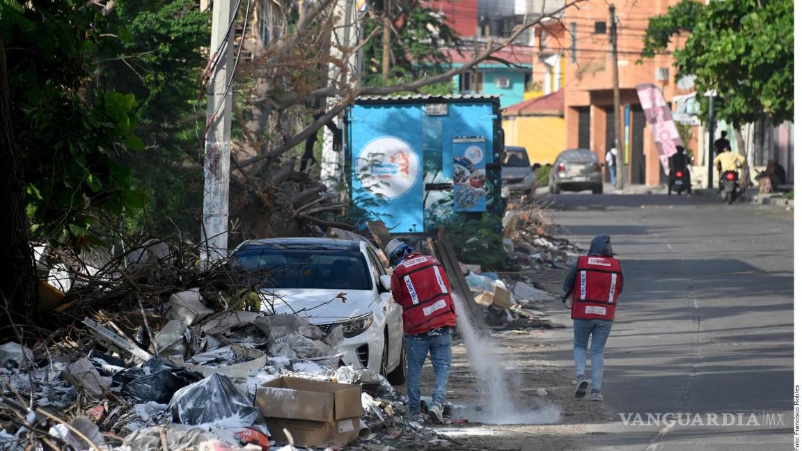 $!Tras huracán Otis, basura y escombro saturan calles de Acapulco en vísperas de Navidad