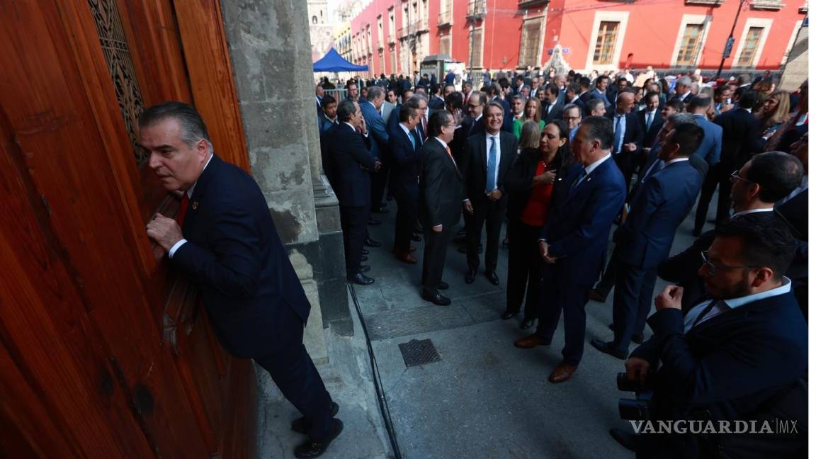 Pide líder de CCE que les abran en Palacio Nacional mientras se acercaban trabajadores del Poder Judicial