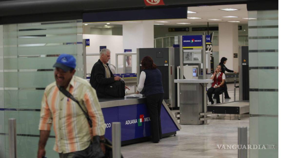 Declaran inconstitucional decretazo de AMLO de quitar control de aduanas al SAT