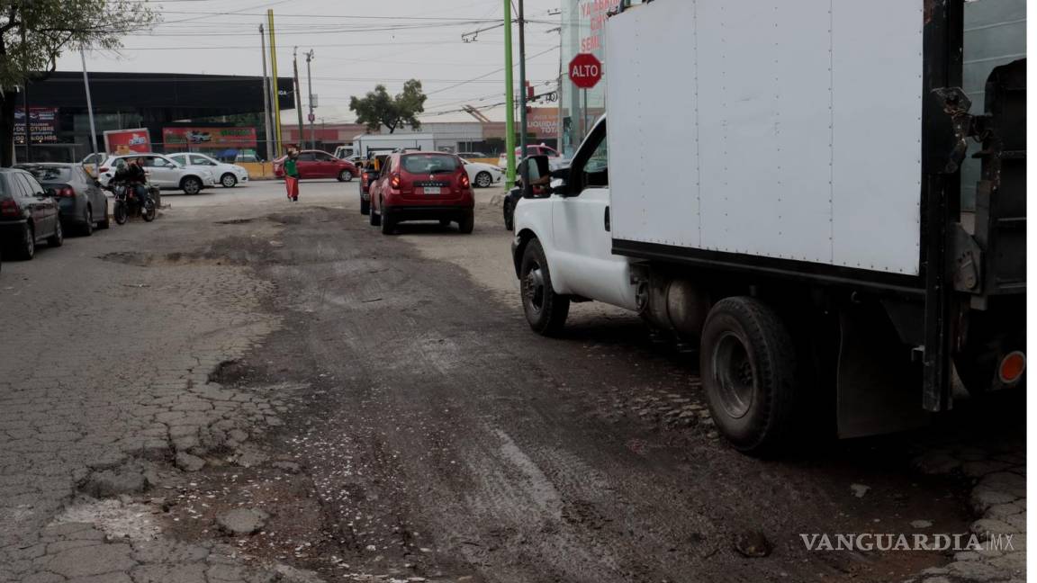 Gobierno de Sheinbaum encarga a Sedena reparar baches