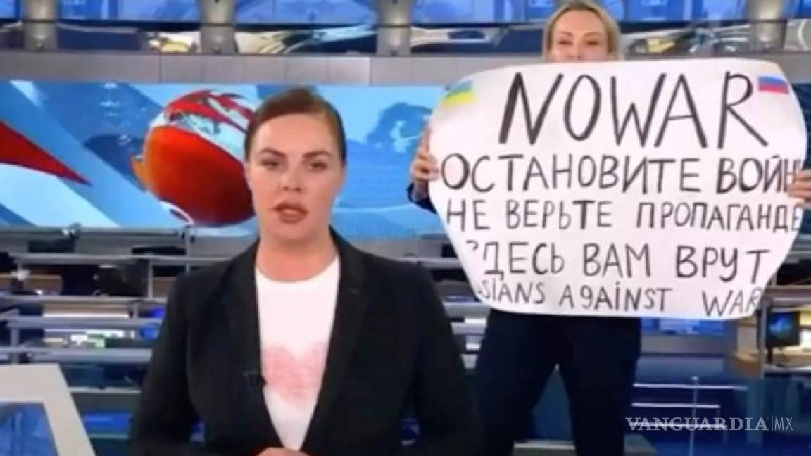 Reportera rusa que protestó contra la guerra en Ucrania en TV, consigue trabajo en periódico alemán