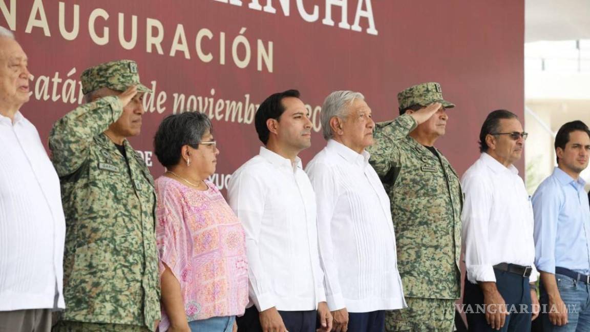 Agradece AMLO a ingenieros militares por avance de obras prioritarias