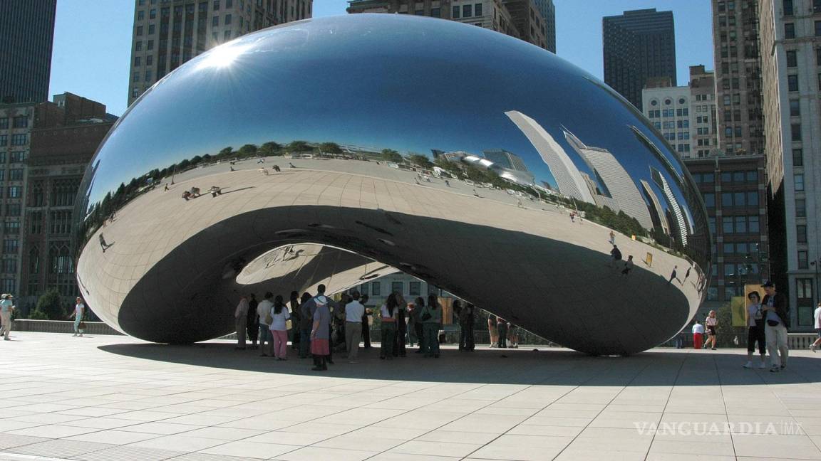 El ‘frijol’ de Anish Kapoor en Chicago reabre al público