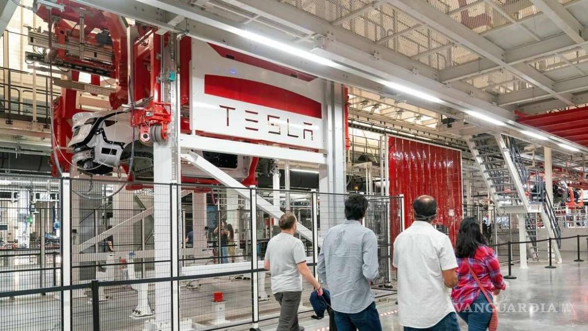 Acelera Tesla Austin y ‘arrastra’ a sus proveedores en México