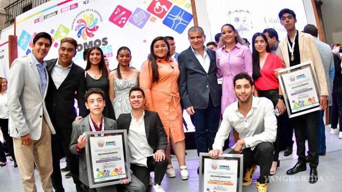 Reconoce Gobierno de Coahuila a jóvenes destacados mediante el Premio Estatal de la Juventud